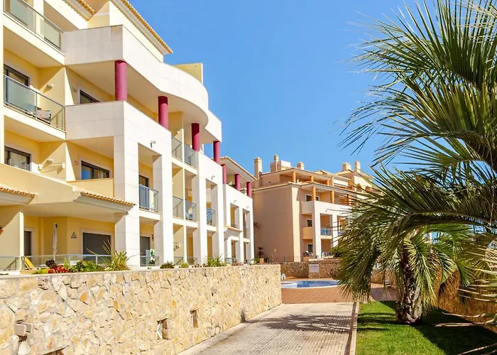 Sea View Apartment, Ac, Wifi, Pool Апартаменти