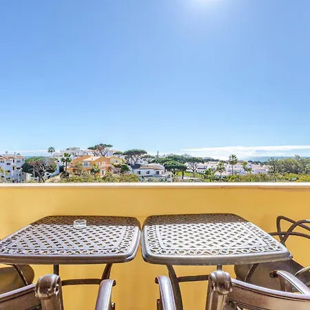 Апартаменты Sea View Apartment, Ac, Wifi, Pool *