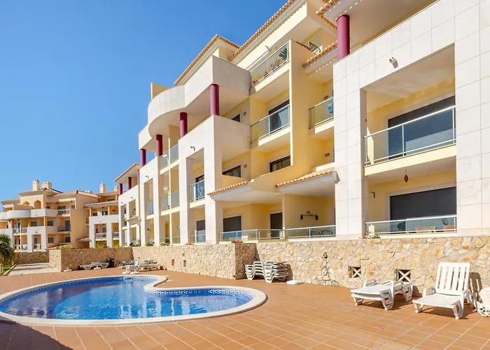 Sea View Apartment, Ac, Wifi, Pool Апартаменты