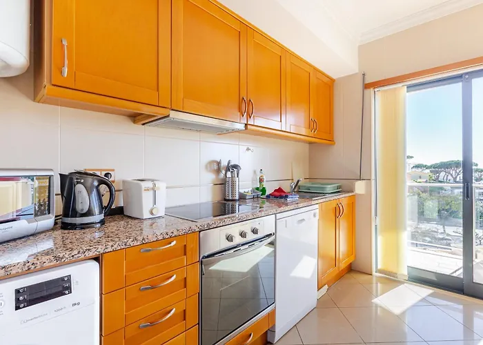 Sea View Apartment, Ac, Wifi, Pool Апартаменты *